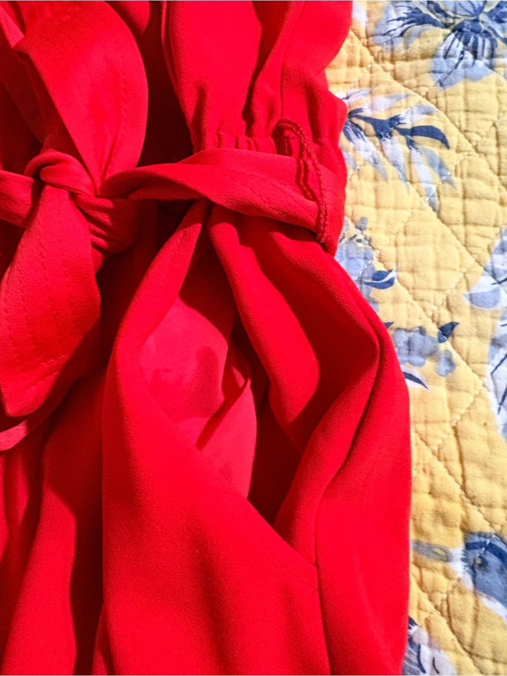 Designer Jumper by Trina Turk, sz 2, viiiiiibrant red! - Picture 8 of 9